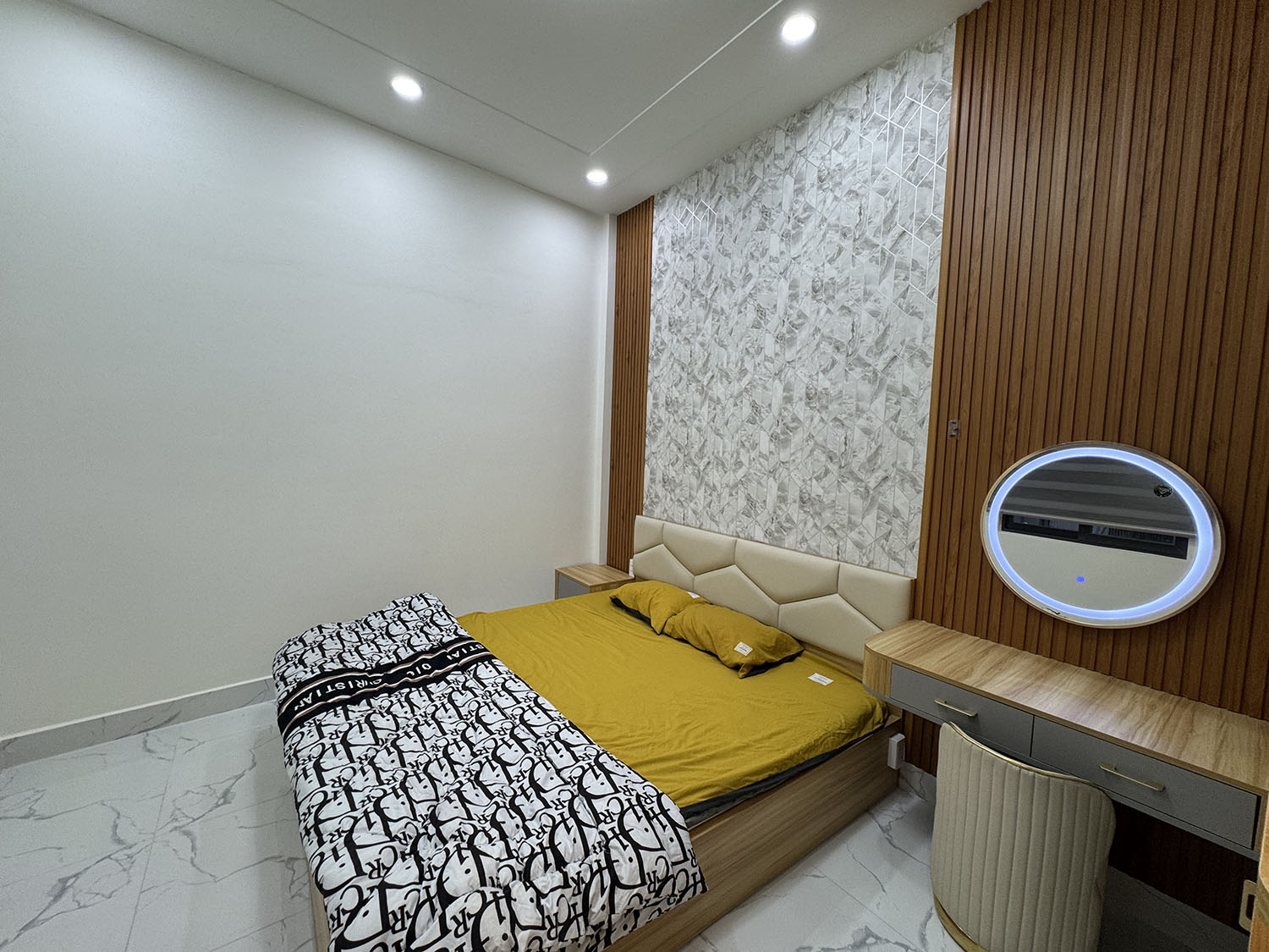 Chính thức mở bán Biệt thự Mini full nội thất cao cấp hẻm xe hơi VF5 khu VIP cách Hoàng Văn Thụ 25m